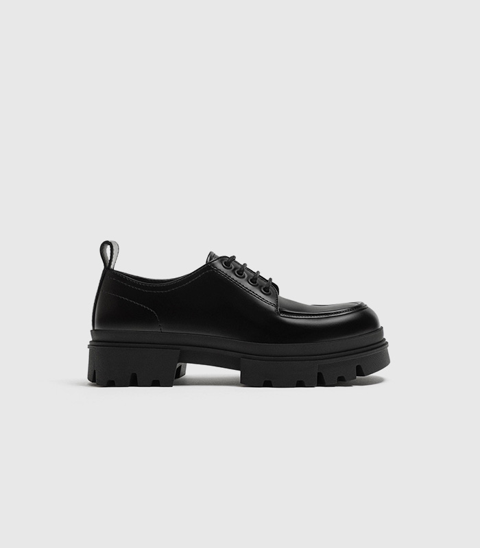 Chunky moc toe shoes